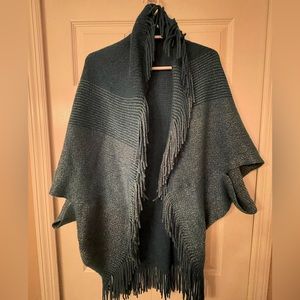 Sivana sweater/shrug